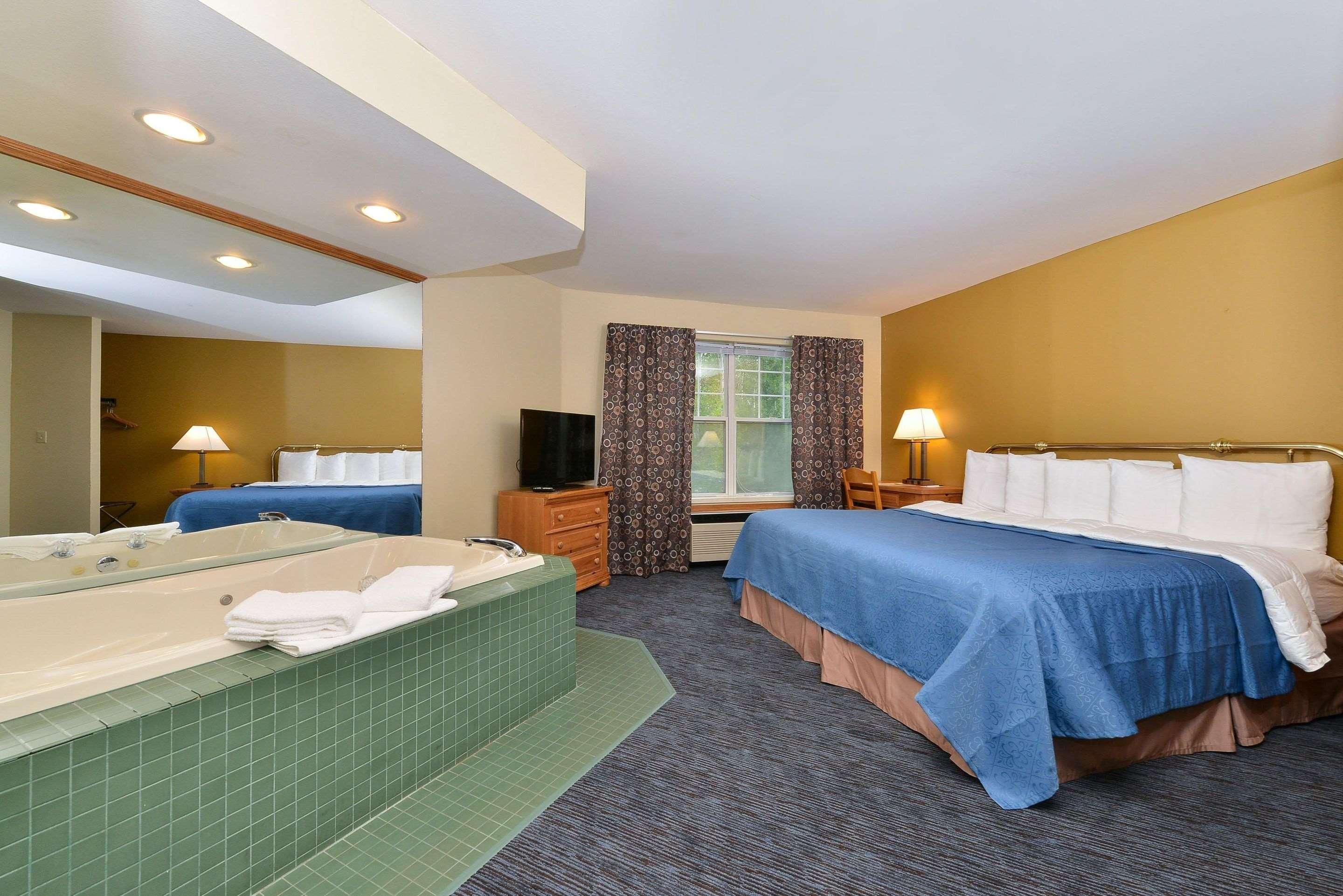 Quality Inn & Suites Shawano Eksteriør billede