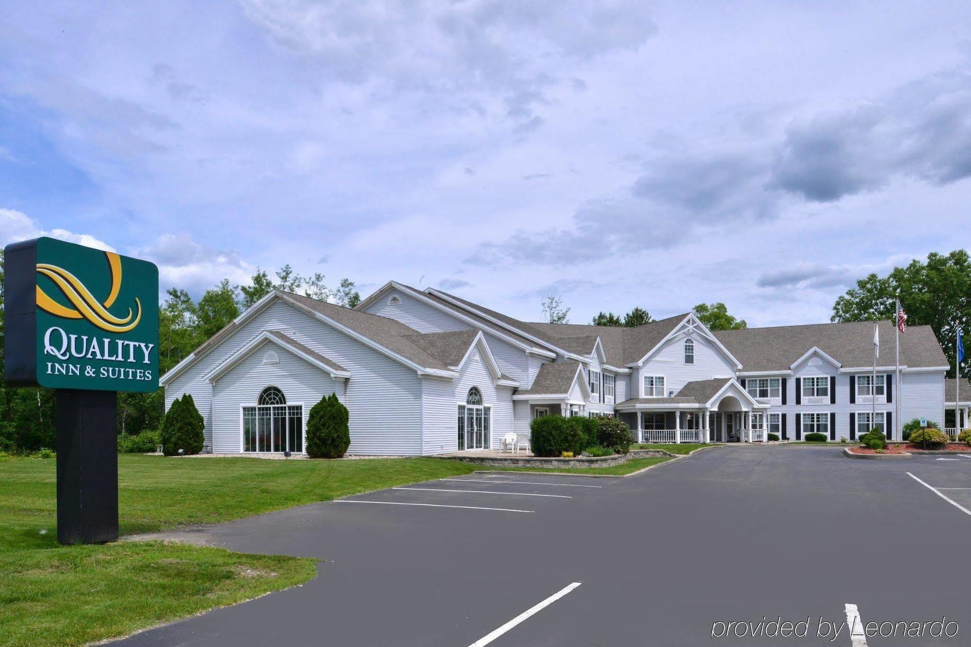 Quality Inn & Suites Shawano Eksteriør billede